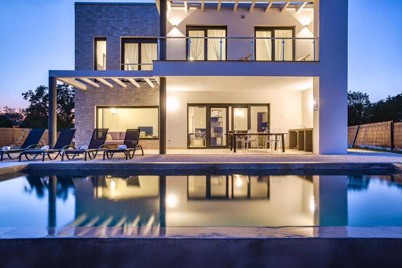 קרניצה Villa Kalu 1 מראה חיצוני תמונה