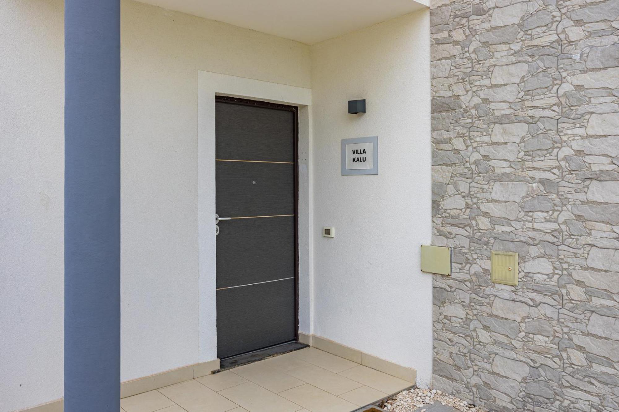 קרניצה Villa Kalu 1 מראה חיצוני תמונה