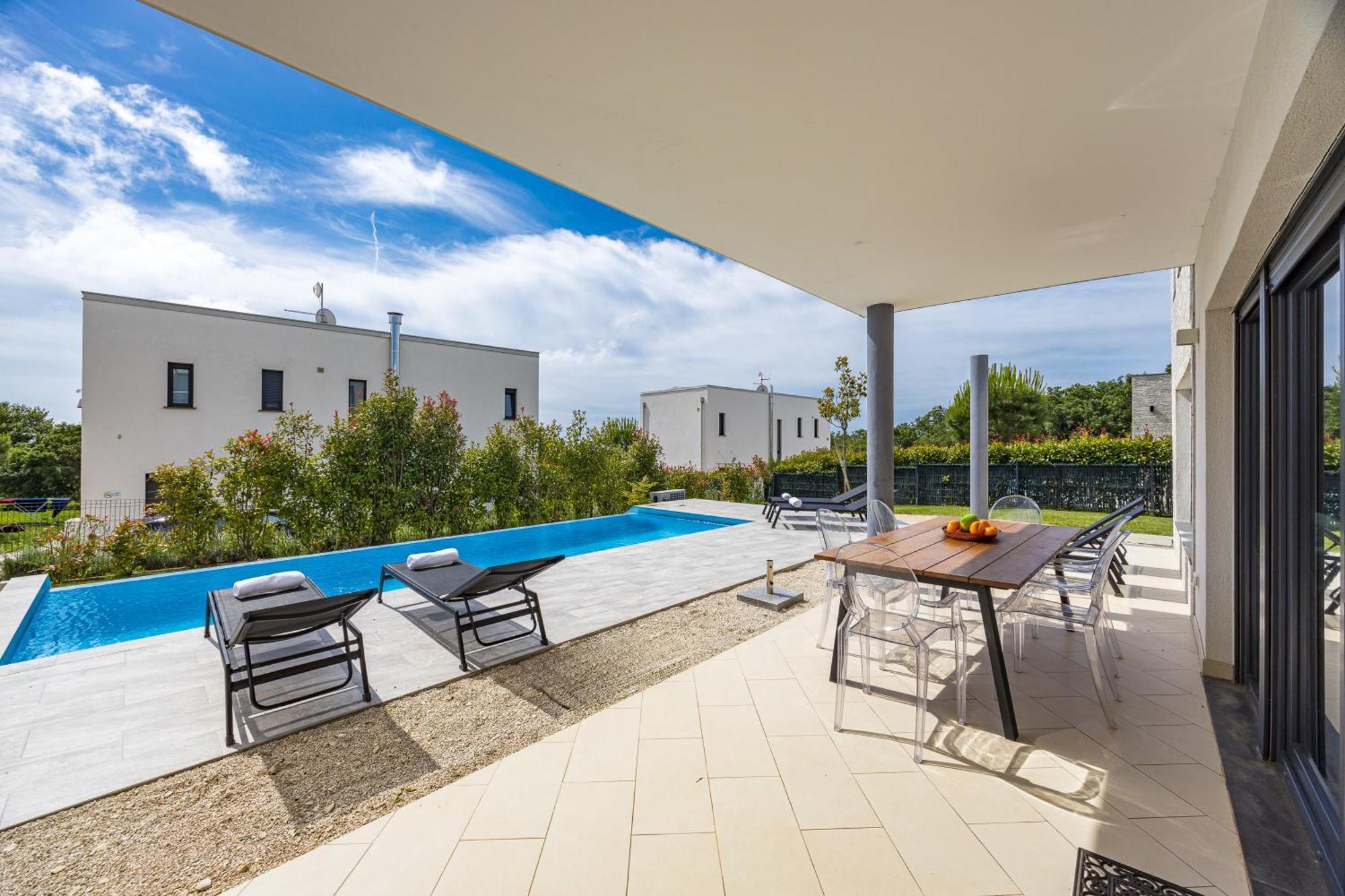 קרניצה Villa Kalu 1 מראה חיצוני תמונה